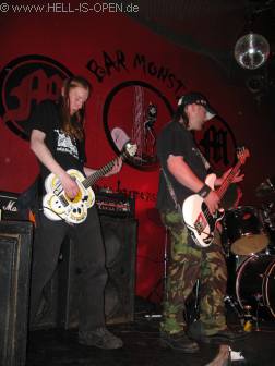 ABLACH (uk) nice guitar on the left