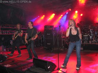 Mr. Thatcher die Iron Maiden Cover Band