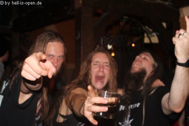 Aftershowparty: Bands und Fans sind total aus dem H&auml;uschen