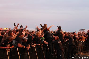 Crowdsurfing als Security Stresstest bei Kataklysm