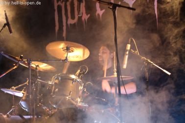 Horresque aus Limburg/Mainz bei ihrem ersten Live-Gig Drummer Matze