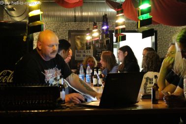 Aftershowparty im M8 l&auml;uft an und DJ Mario legt auf