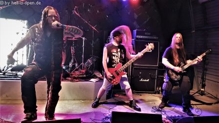 Wombbath mit Schwedendeathmetal