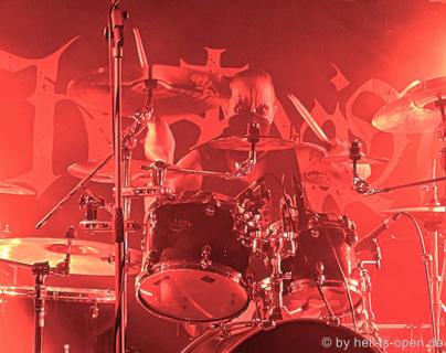 Theotoxin mit Black Metal beim Raise the Underground