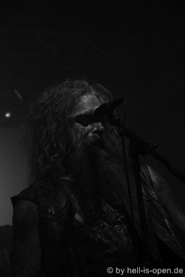 Chaos Invocation mit Black Metal auf der Tentstage