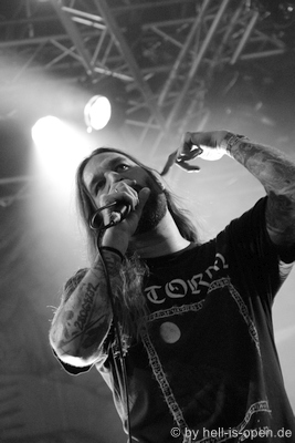 PSOA2025 Harakiri for the Sky mit Post Black