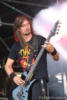 Party.San 2025 Skeletal Remains aus den USA auf der Mainstage