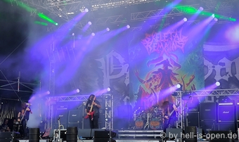 Party.San 2025 Skeletal Remains aus den USA auf der Mainstage